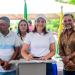 governadora-mailza-assina-convenio-de-r$-1-milhao-para-recuperacao-de-ramais-em-porto-walter