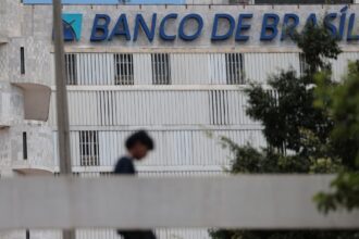 brb-firma-acordo-para-transferir-ativos-comprados-do-banco-master