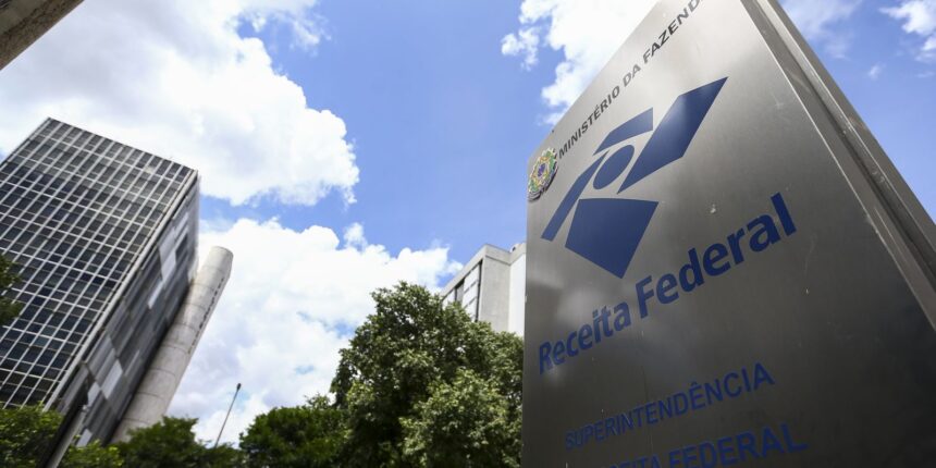 arrecadacao-federal-bate-recorde-com-r$-229,2-bilhoes-em-marco