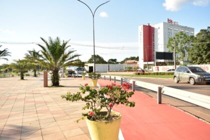 primeiro-festival-de-food-trucks-reune-14-trailers,-gastronomia-regional-e-shows-em-rio-branco;-veja