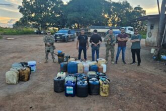 policia-civil-apreende-mais-de-700-litros-de-combustivel-irregular-durante-operacao-consumo-seguro