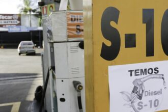 russia-lidera-venda-de-diesel-ao-brasil-durante-guerra-no-ira