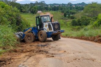 governo-do-acre-trabalha-para-melhorar-o-acesso-de-moradores-no-ramal-do-13,-em-brasileia