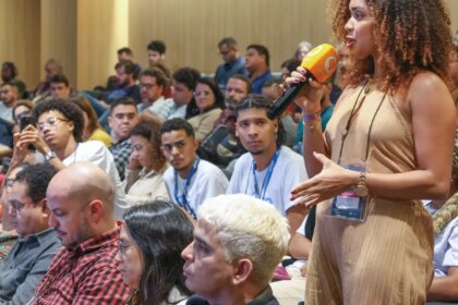 simposio-no-rio-discute-futuro-da-midia-sonora-no-brasil