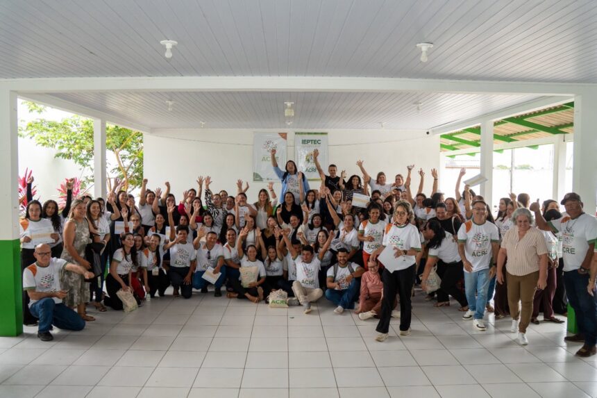 encerrando-uma-semana-de-aprendizado,-134-profissionais-da-assistencia-social-concluem-capacitasuas-no-interior-do-acre
