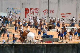 brasil-no-mundo-discute-impacto-de-decisao-dos-eua-sobre-faccoes