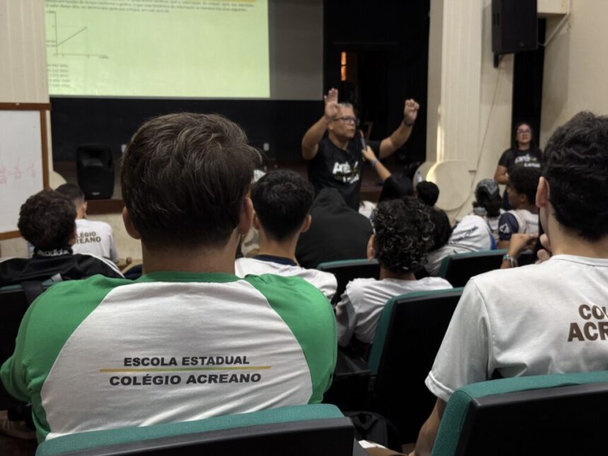 pre-enem-legal-segue-com-auloes-presenciais-em-escolas-de-rio-branco