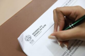 governo-convoca-candidatos-de-processos-seletivos-da-educacao-para-entrega-de-documentos-e-contratacao