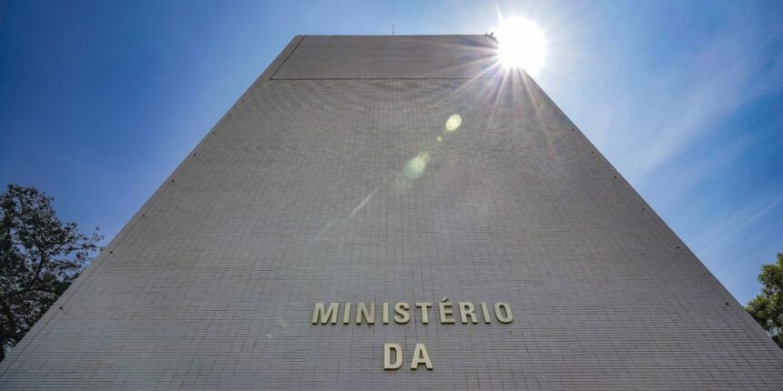brasil-rebate-eua-e-chama-investigacao-comercial-de-ingerencia