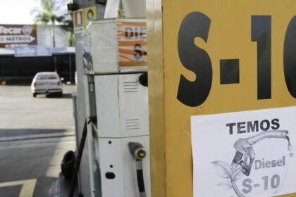 petrobras-ajusta-precos-do-diesel-em-r$-1,12