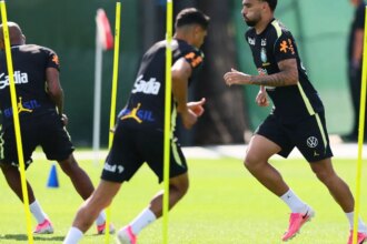 selecao-brasileira-se-reapresenta-e-faz-1o-treino-para-encarar-haiti