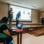 empreendedores-selecionados-para-participar-do-arraial-cultural-recebem-orientacoes-sobre-comercializacao-no-evento