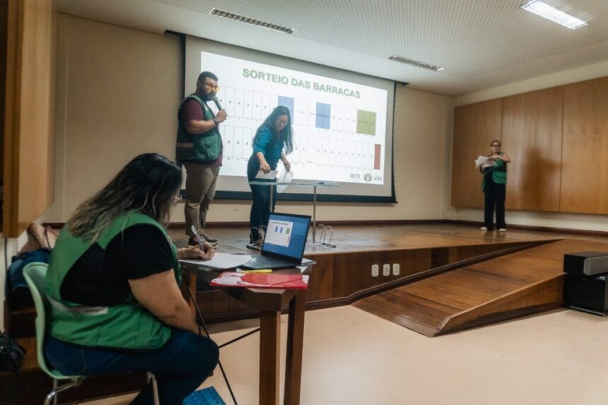 empreendedores-selecionados-para-participar-do-arraial-cultural-recebem-orientacoes-sobre-comercializacao-no-evento