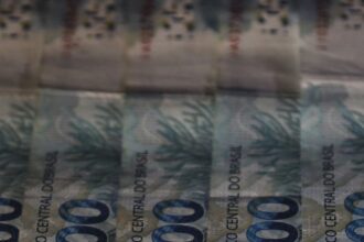 reducao-de-impostos-e-equilibrio-fiscal-sao-prioridades,-aponta-cni