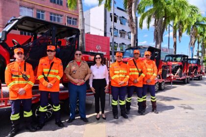 governadora-mailza-entrega-equipamentos-e-veiculos-para-fortalecer-seguranca,-saude,-assistencia-social,-producao-rural-e-saneamento