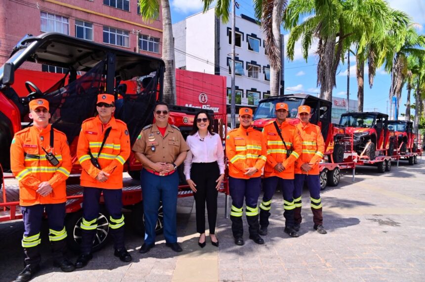governadora-mailza-entrega-equipamentos-e-veiculos-para-fortalecer-seguranca,-saude,-assistencia-social,-producao-rural-e-saneamento