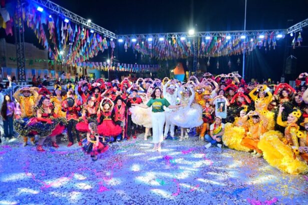 governadora-mailza-assis-prestigia-encerramento-do-arraial-cultural-2026-e-celebra-campeas-do-concurso-de-quadrilhas
