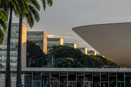 dino-propoe-ampliar-responsabilizacao-de-parlamentares-por-emendas