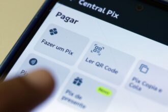 pix-enfrenta-instabilidade-na-manha-deste-domingo