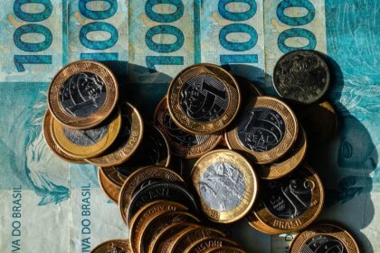orcamento-de-2027-preve-salario-minimo-de-r$-1.741