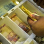 inpc-tem-variacao-negativa-em-agosto-e-soma-3,98%-em-12-meses