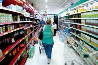 cesta-basica-ficou-mais-barata-em-25-capitais-em-agosto