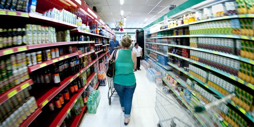 cesta-basica-ficou-mais-barata-em-25-capitais-em-agosto