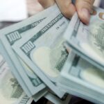 dolar-sobe-e-fecha-perto-de-r$-5,15-com-aversao-a-risco