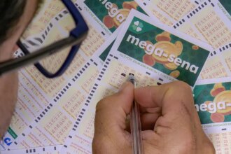 mega-sena-sorteia-premio-de-r$-32-milhoes-nesta-terca-feira