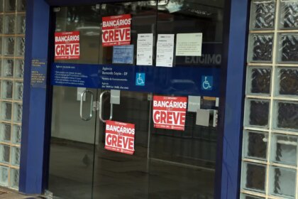 tst:60%-dos-empregados-da-caixa-devem-permanecer-em-atividade