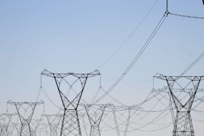 distribuidoras-se-preparam-para-garantir-energia-no-dia-da-eleicao