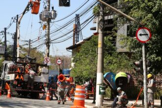 aneel-adia-discussao-sobre-fim-de-contrato-com-a-enel-em-sao-paulo