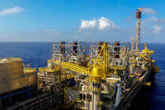 anp-espera-leiloar-mais-de-320-blocos-de-petroleo-nesta-quarta