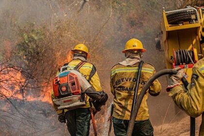 amazonas-recebe-aeronaves-para-combater-queimadas