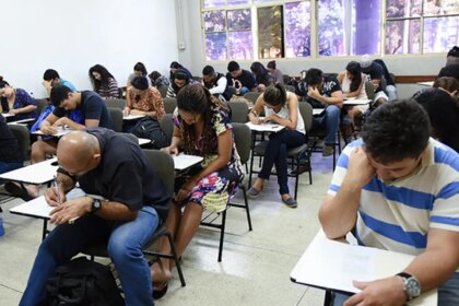 provas-de-portugues-para-estrangeiros-comecam-nesta-terca-feira