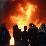 tensoes-voltam-a-crescer;-franca-contabiliza-custos-de-protestos