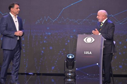 campanha-de-lula-apresenta-acordo-com-flavio-para-abrir-sigilos
