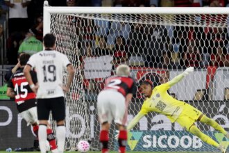 gol-nos-acrescimos-assegura-flamengo-na-lideranca-do-brasileirao