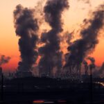 super-ricos-geram-mais-poluicao-e-lucram-com-desastres-climaticos