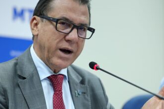 governo-estuda-restringir-credito-a-empresas-por-assedio-eleitoral