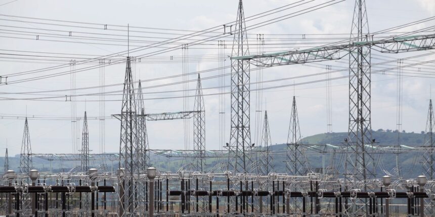 aneel-preve-tres-leiloes-de-transmissao-de-energia-em-2027